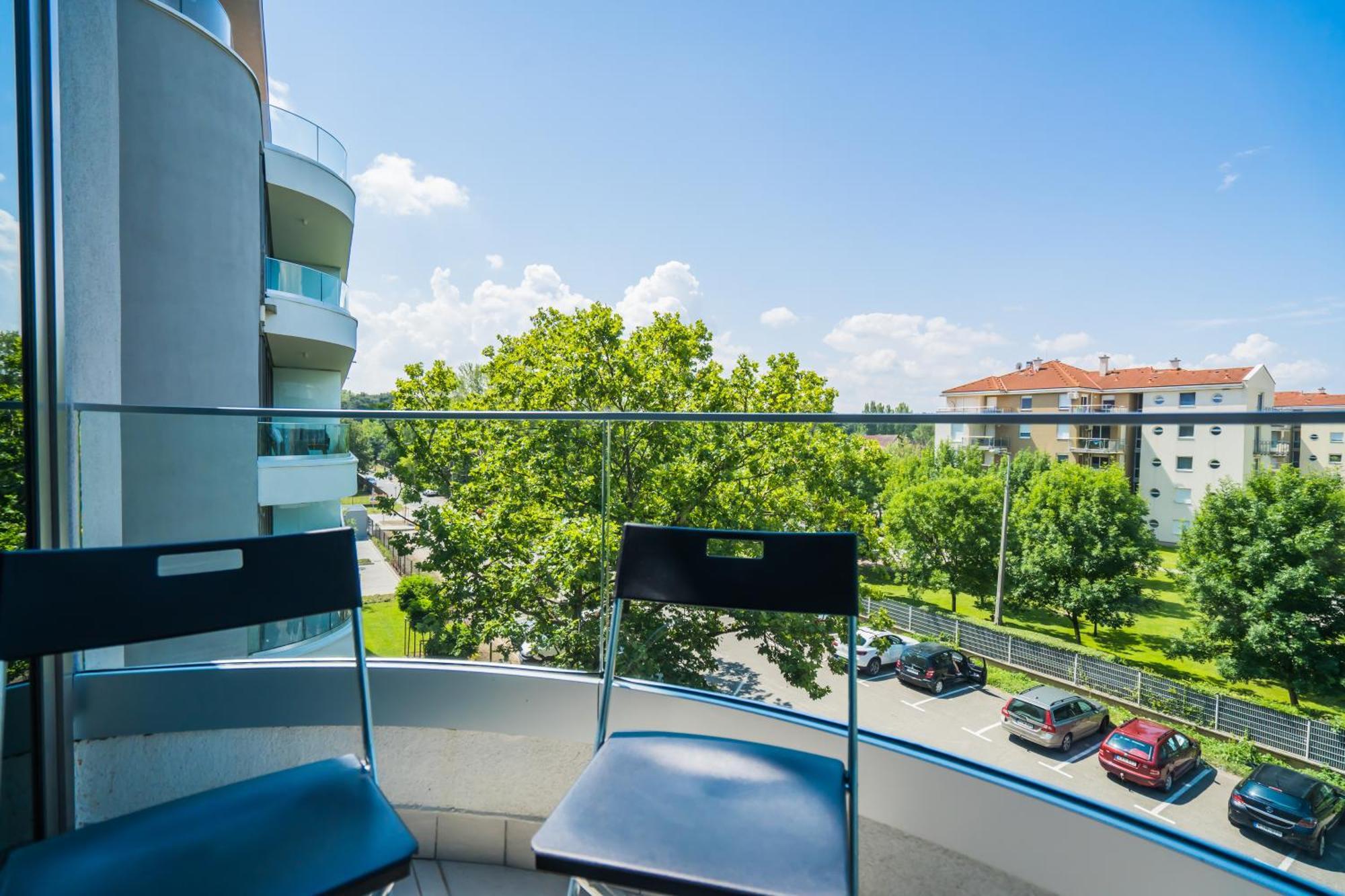 Myflat Wave 36 Suite Siófok Zewnętrze zdjęcie
